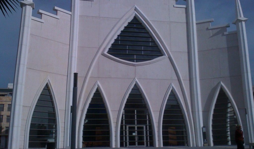 Iglesia del Sagrado Corazón de Jesús en Torrevieja